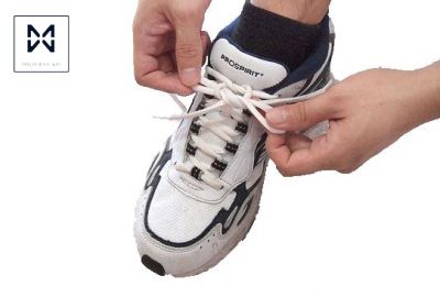 8 cách buộc dây giày thể thao đơn giản nhất